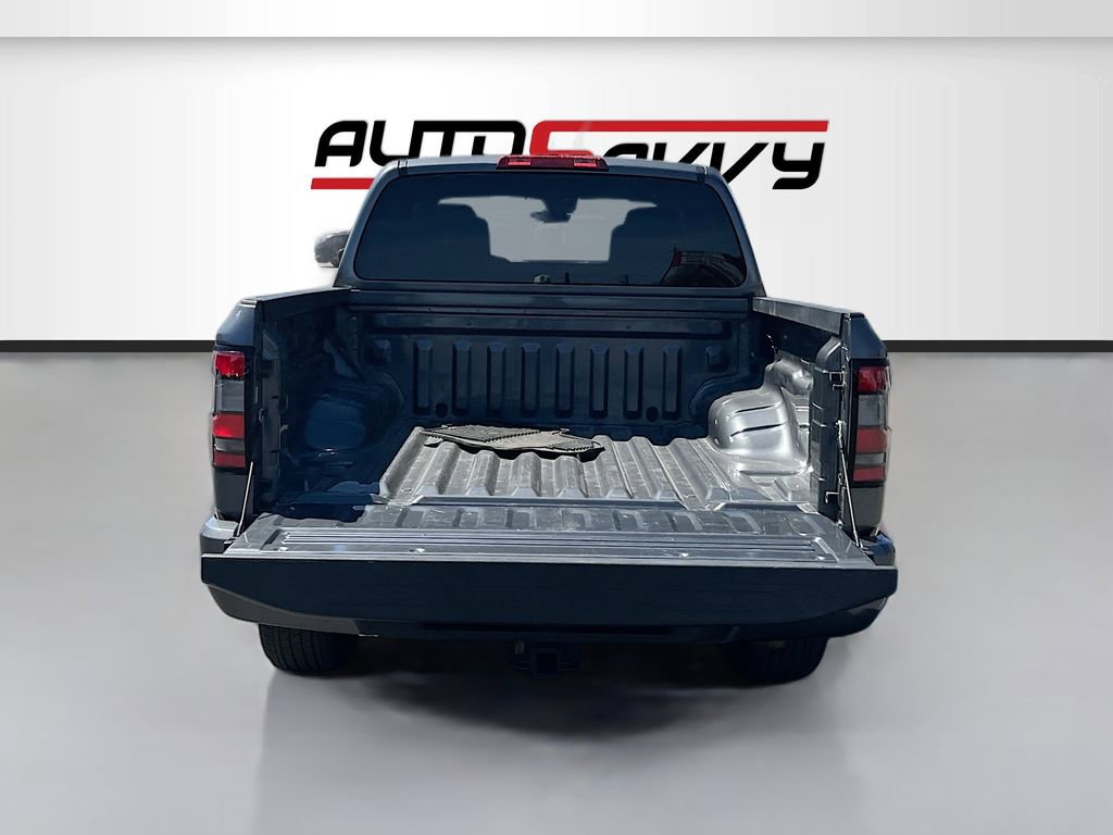 Used 2023 Nissan Frontier SV w/ Midnight Edition Package image 23