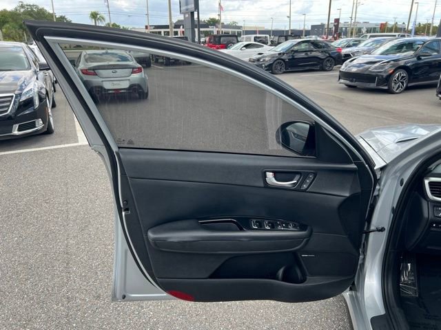Used 2019 Kia Optima SX FWD image 21