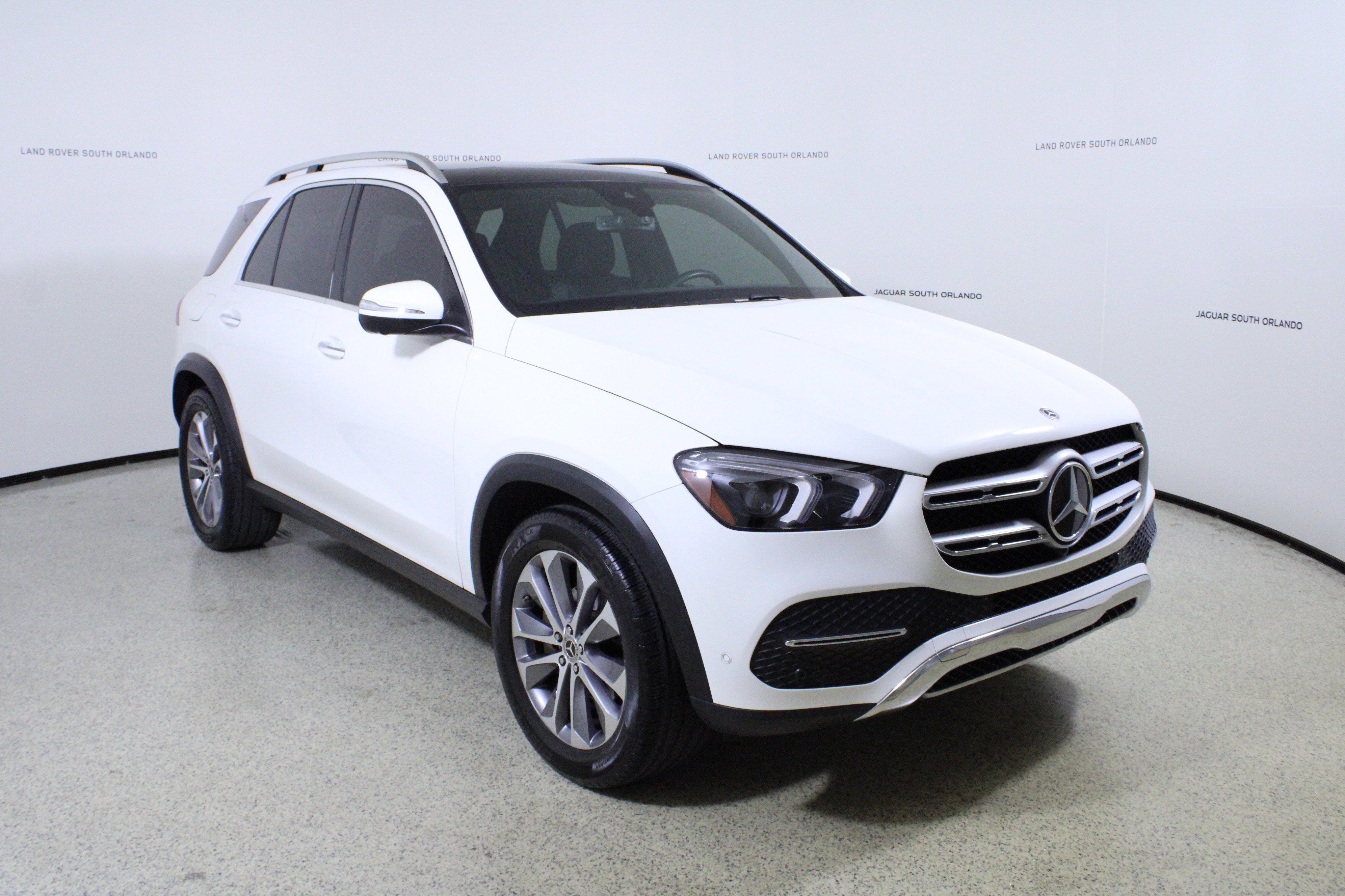 Used 2022 Mercedes-Benz GLE 350 image 3