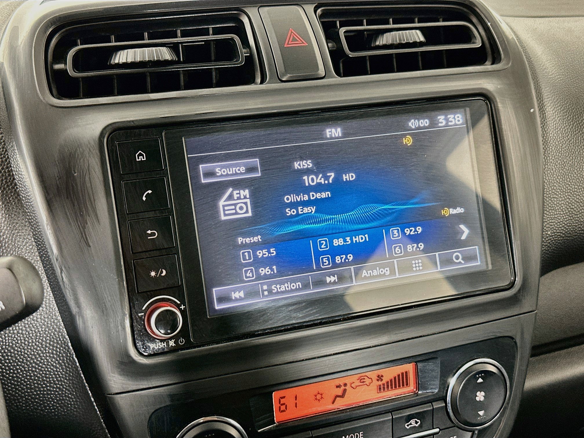 Used 2024 Mitsubishi Mirage ES FWD image 19