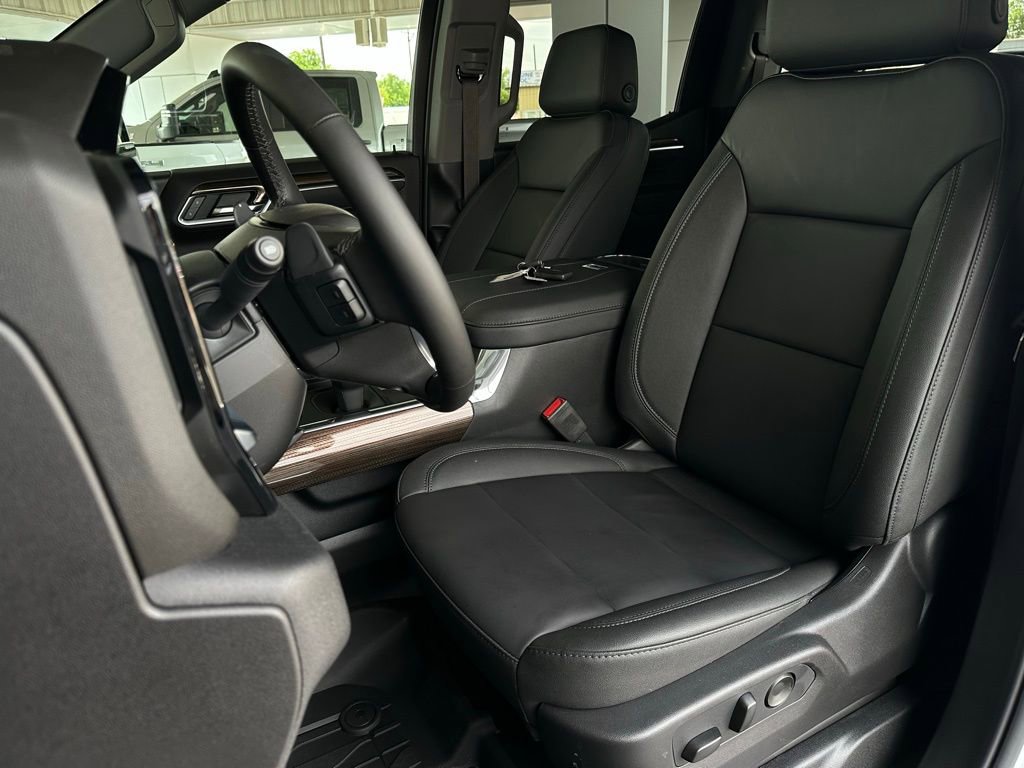 New 2026 Chevrolet Silverado 1500 LT w/ All Star Edition Plus AWD/4WD image 12