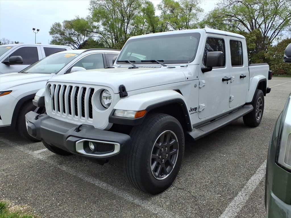 Used 2022 Jeep Gladiator Overland w/ Popular Equipment Package AWD/4WD image 2