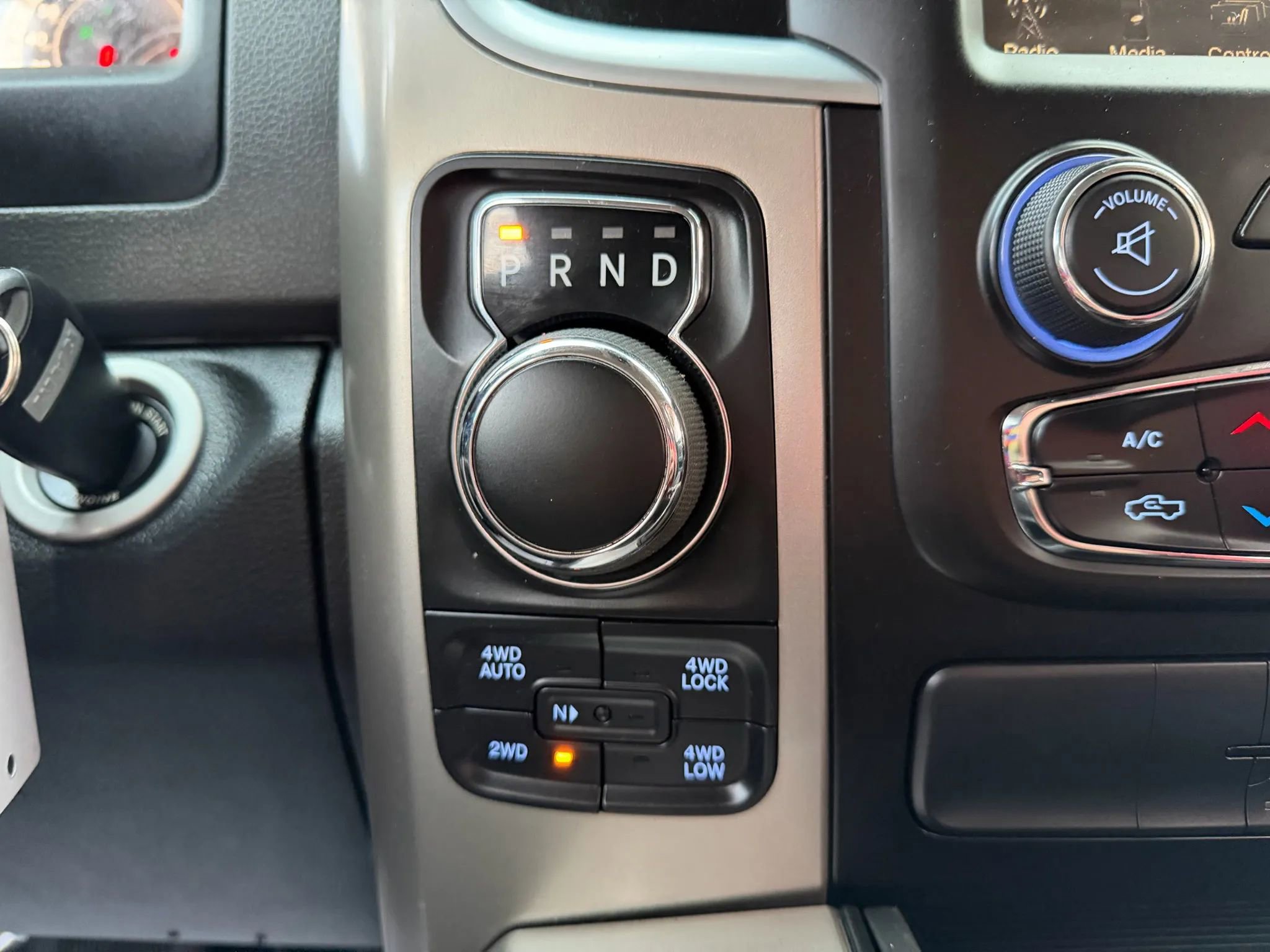 Used 2016 RAM 1500 Big Horn image 26