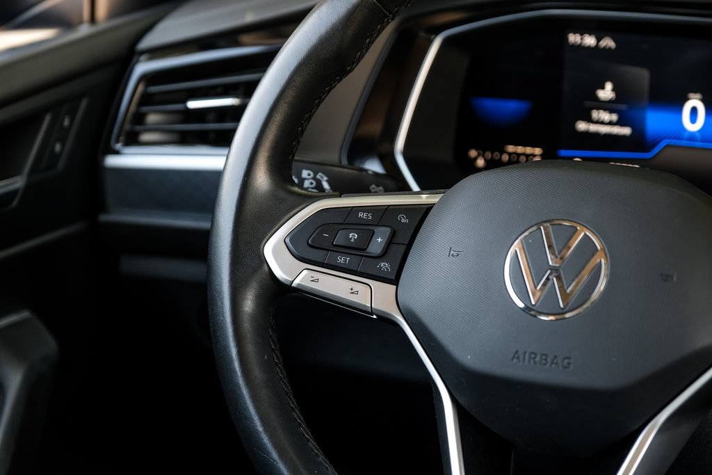 Used 2022 Volkswagen Jetta SE FWD image 27
