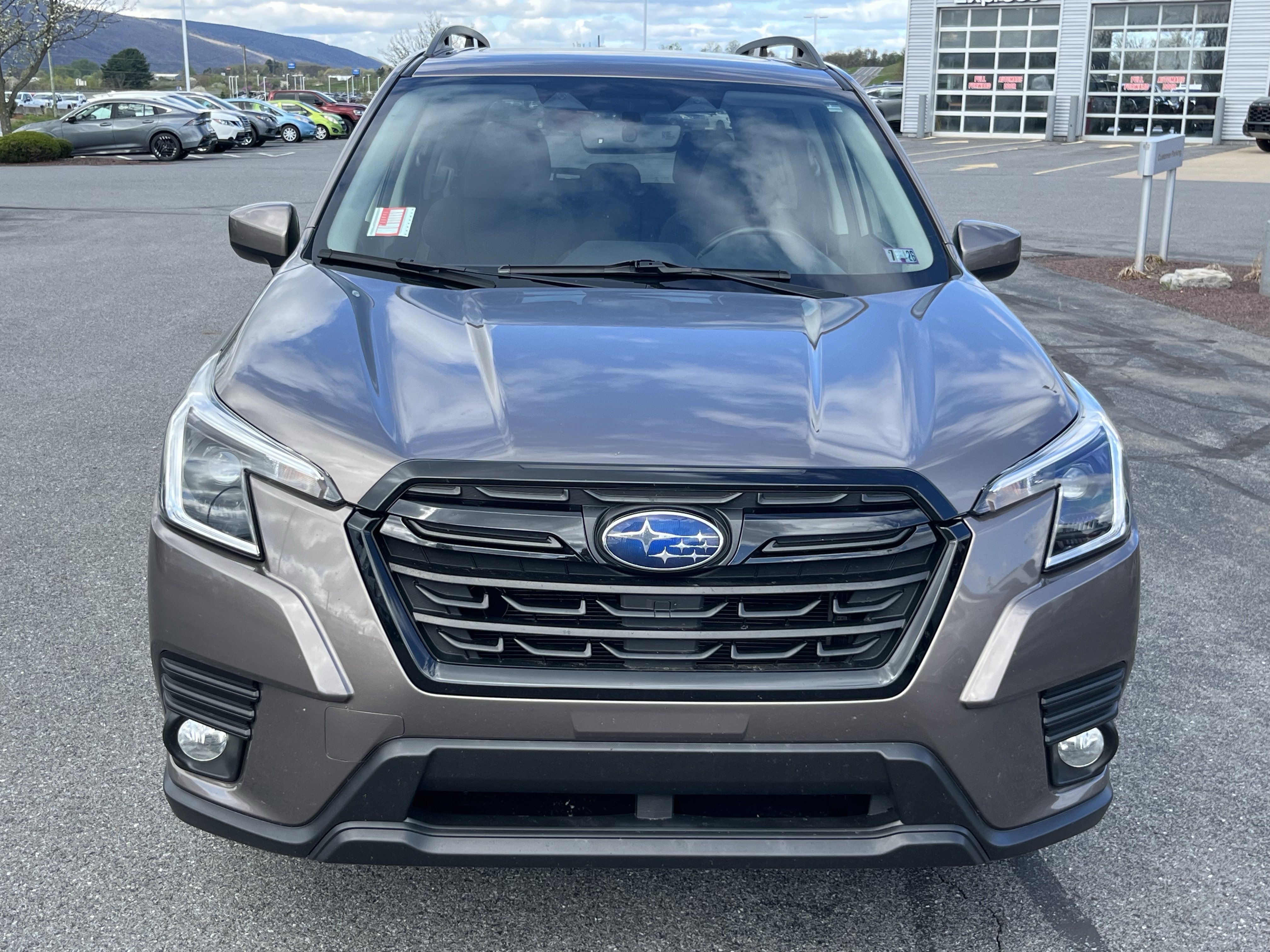 Used 2022 Subaru Forester Premium w/ Popular Package #1 image 13