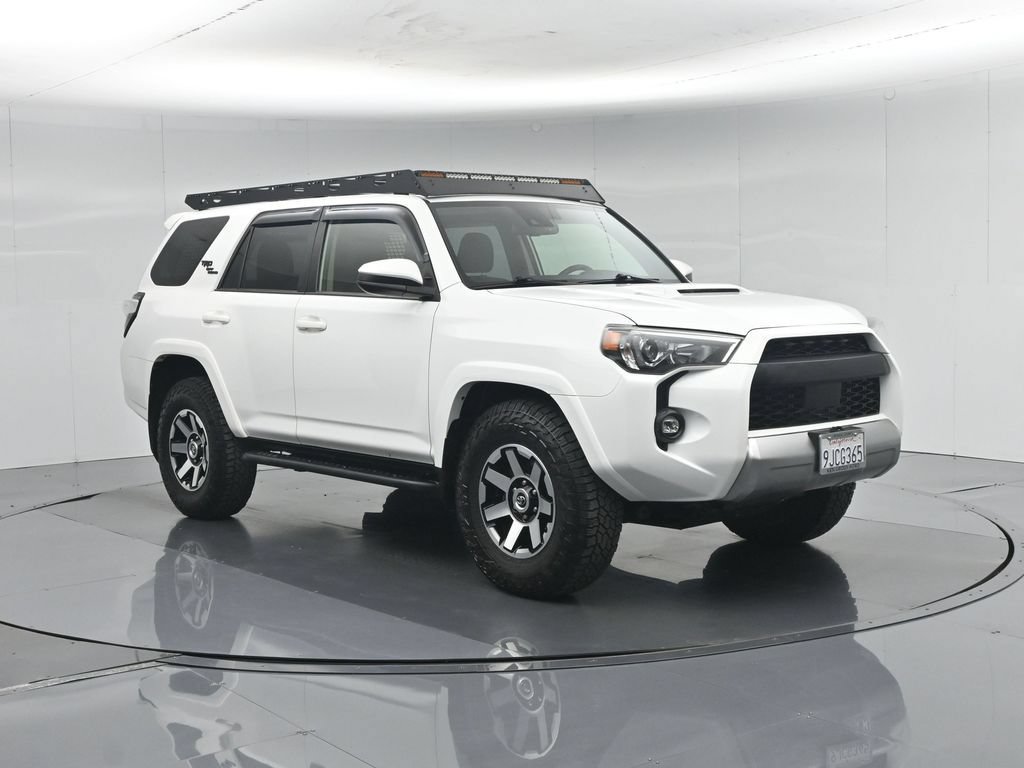 Used 2022 Toyota 4Runner TRD Off-Road AWD/4WD image 59
