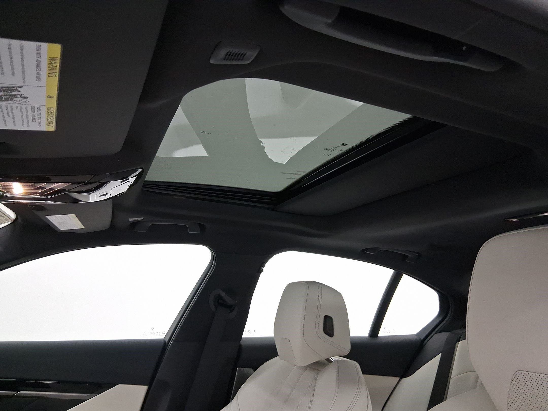 New 2026 BMW 530i RWD image 13