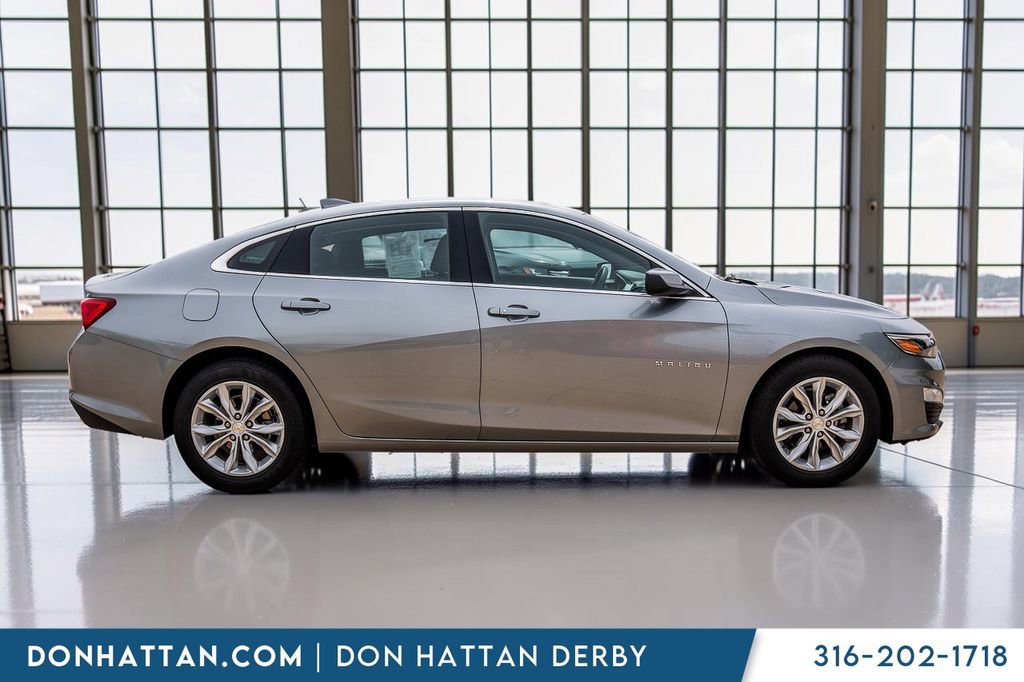Used 2024 Chevrolet Malibu LT FWD image 34