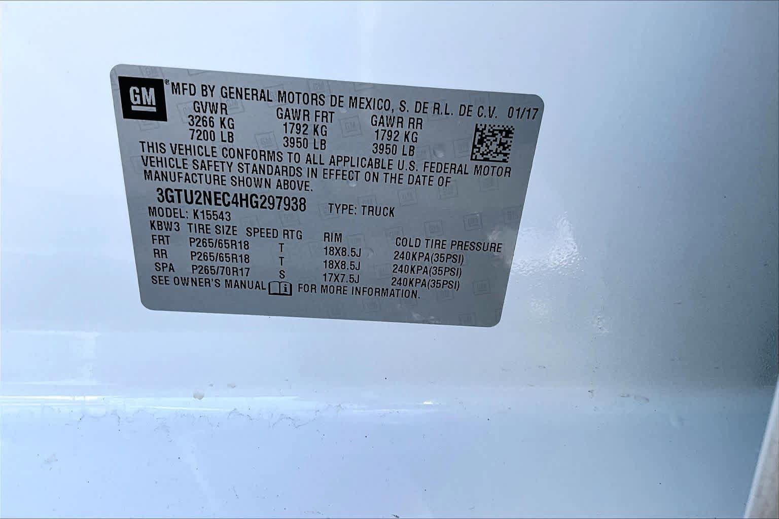 Used 2017 GMC Sierra 1500 SLT w/ SLT Preferred Package AWD/4WD image 36