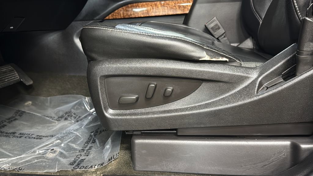 Used 2015 Chevrolet Tahoe LTZ image 15