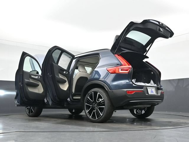 New 2026 Volvo XC40 B5 Ultra w/ Protection Package Premier AWD/4WD image 56