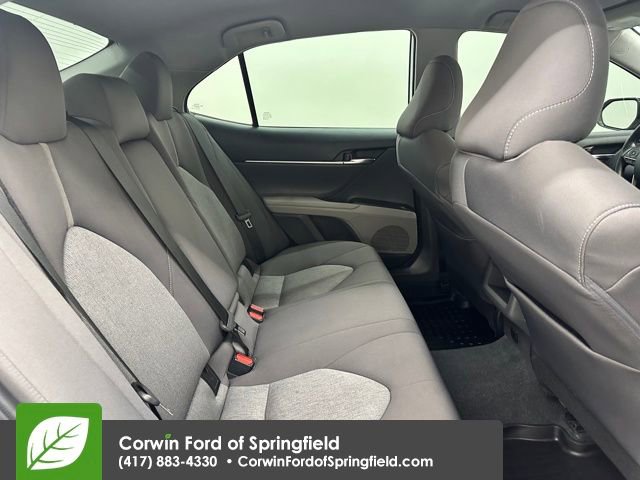 Used 2022 Toyota Camry LE image 12