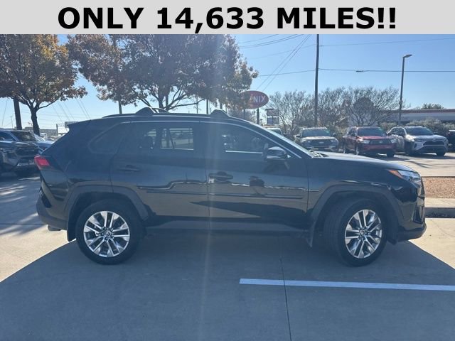 Used 2024 Toyota RAV4 XLE Premium image 2