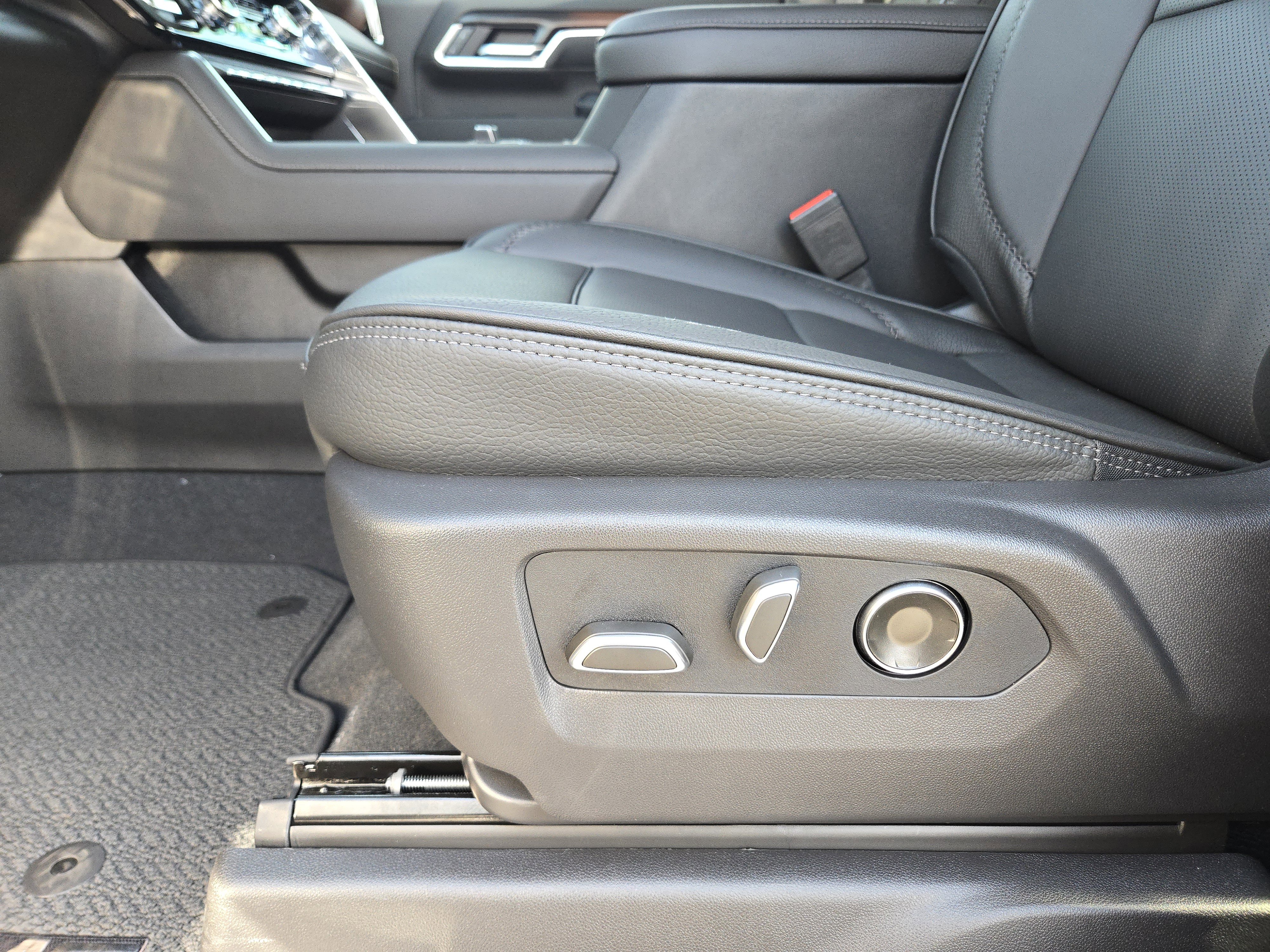 New 2026 GMC Sierra 2500 Denali w/ Denali Reserve Package image 20