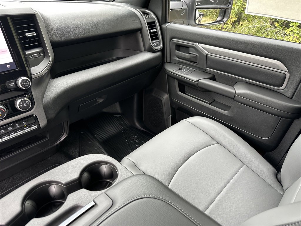 New 2026 RAM 5500 Tradesman image 12