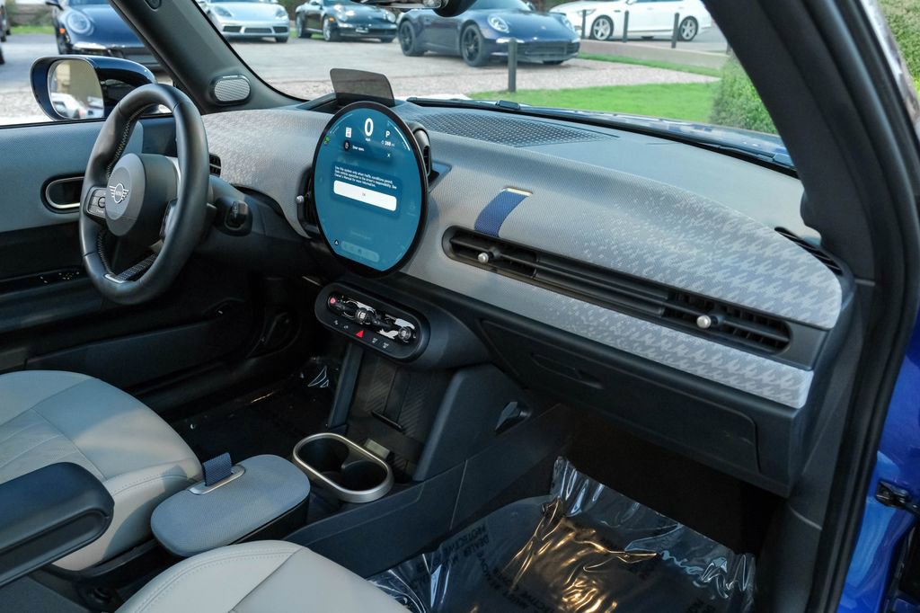 Used 2025 MINI Cooper S image 10