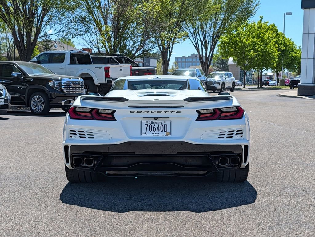 Used 2024 Chevrolet Corvette E-Ray AWD/4WD image 8