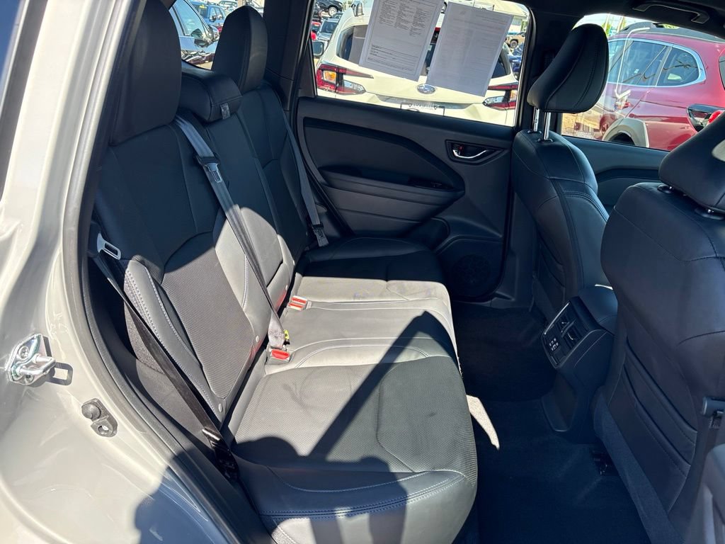 Certified 2025 Subaru Forester Limited AWD/4WD image 11
