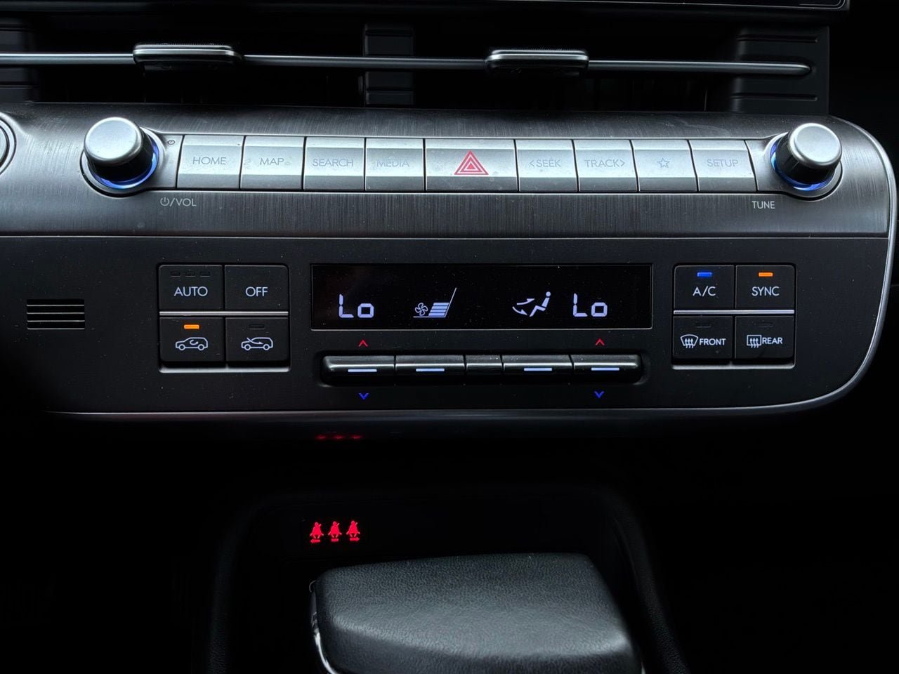 Used 2025 Hyundai Kona SEL FWD image 28