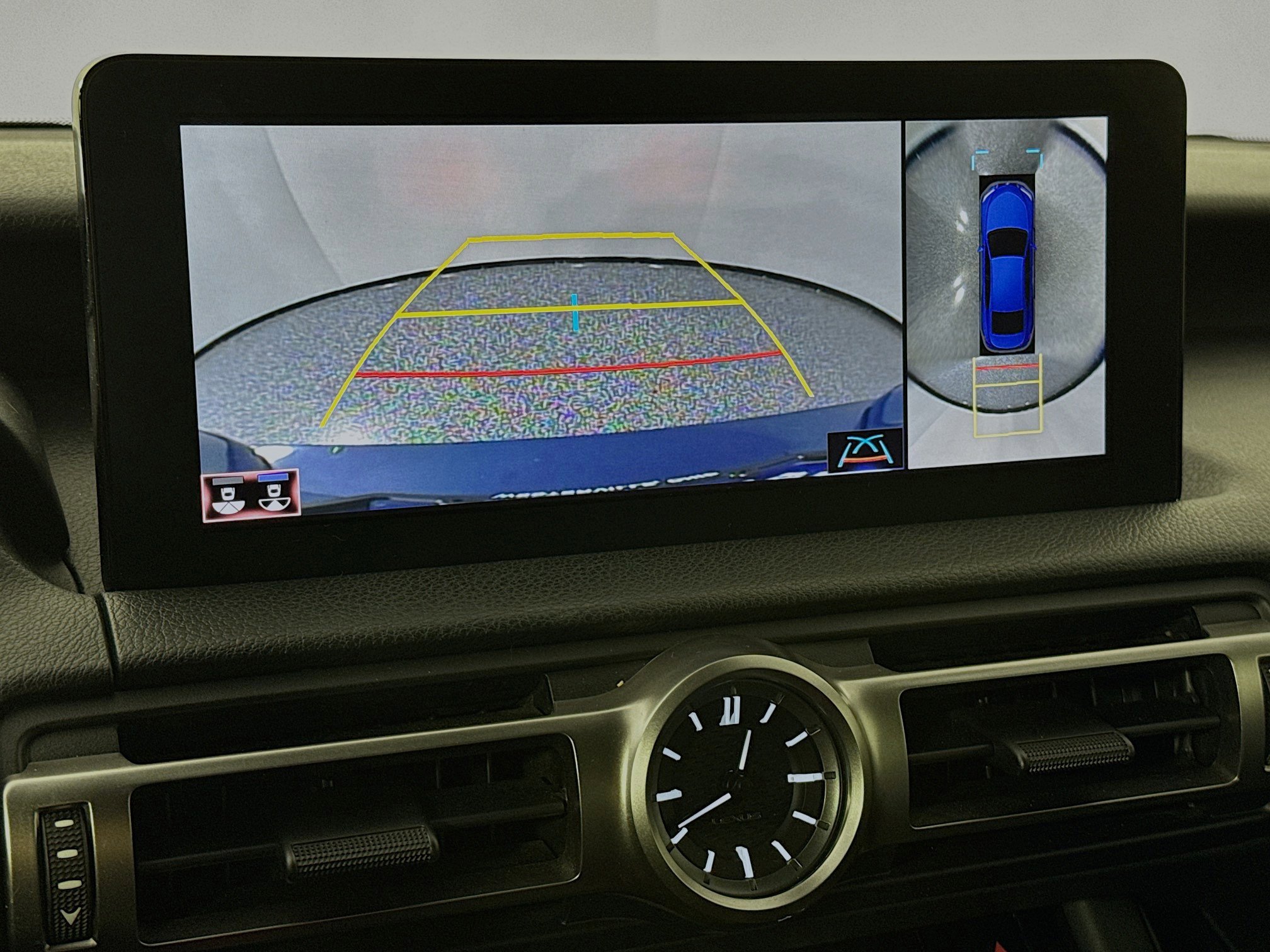 Used 2021 Lexus IS 350 F Sport w/ Dynamic Handling Package image 14