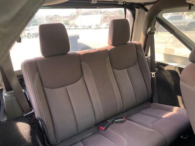 Used 2014 Jeep Wrangler Rubicon w/ Power Convenience Group AWD/4WD image 29