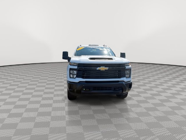 Certified 2026 Chevrolet Silverado 3500 W/T AWD/4WD image 4