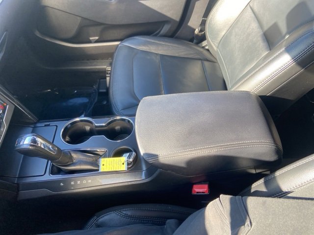 Used 2017 Ford Explorer XLT w/ Equipment Group 202A image 17