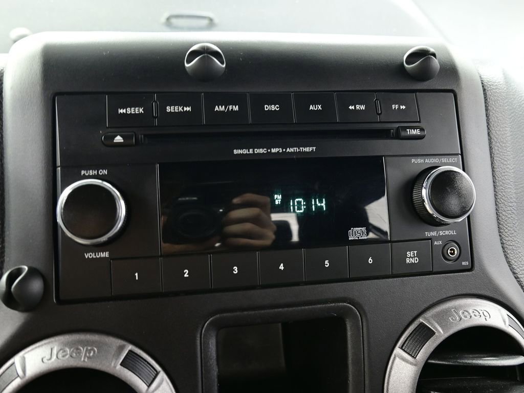 Used 2017 Jeep Wrangler Sport w/ Quick Order Package 23S image 7