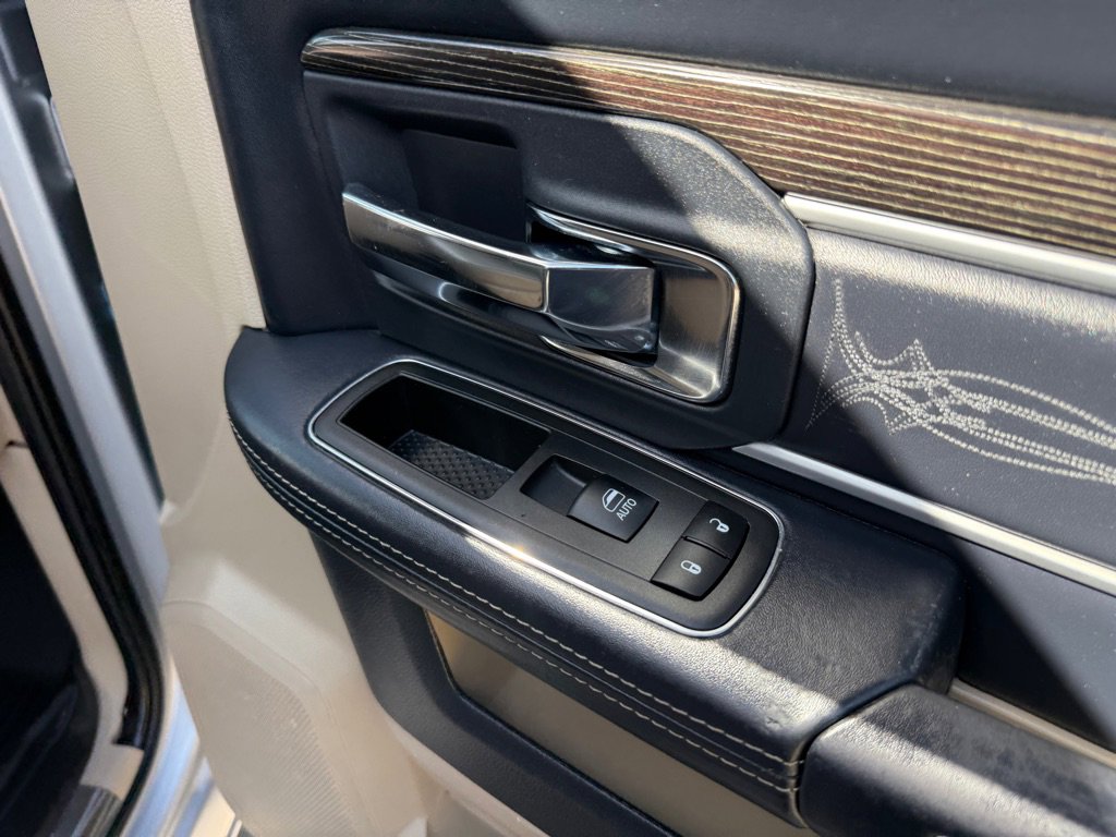 Used 2018 RAM 2500 Limited AWD/4WD image 29