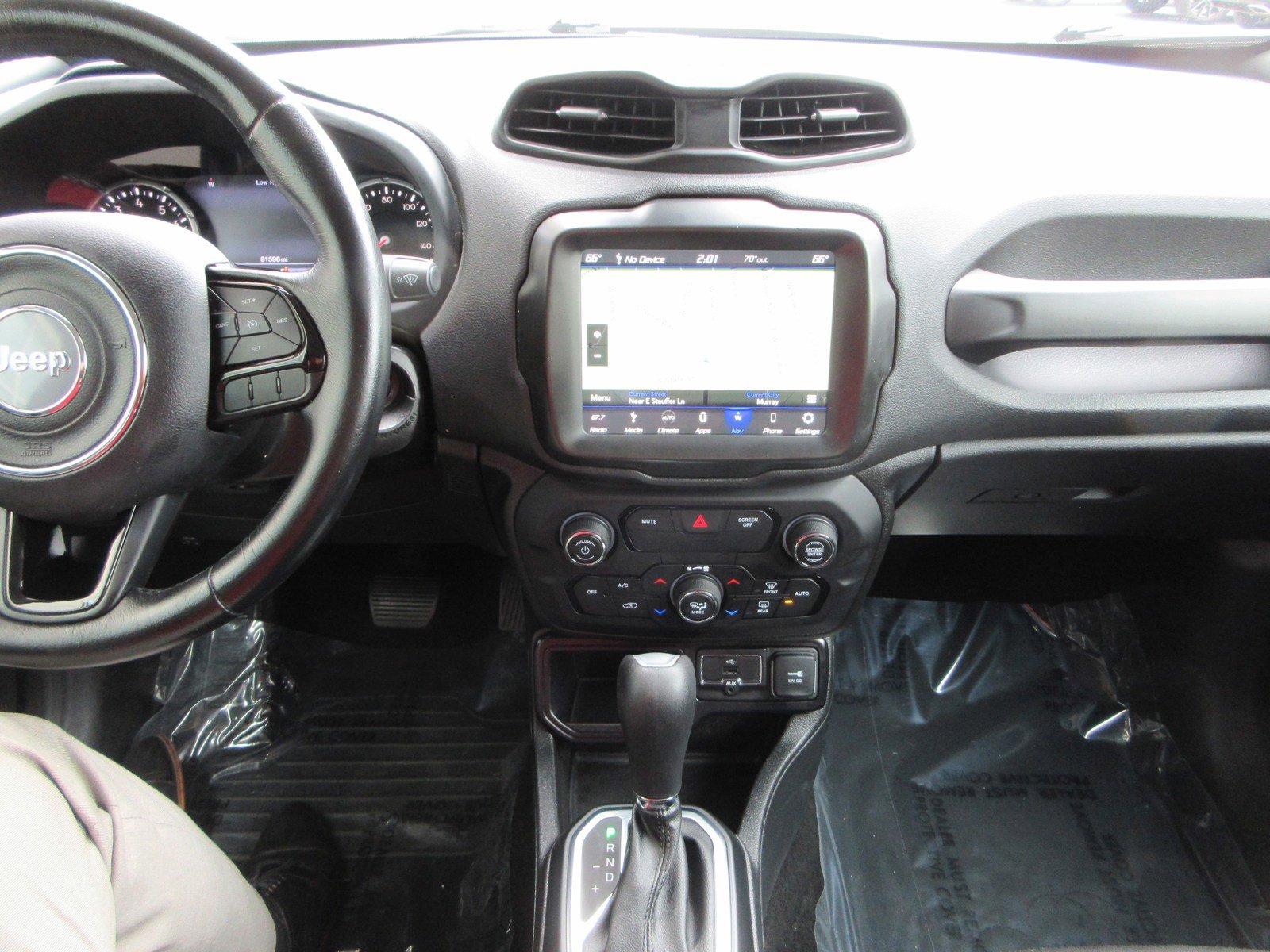 Used 2018 Jeep Renegade Altitude w/ UConnect 8.4 Nav Group FWD image 37