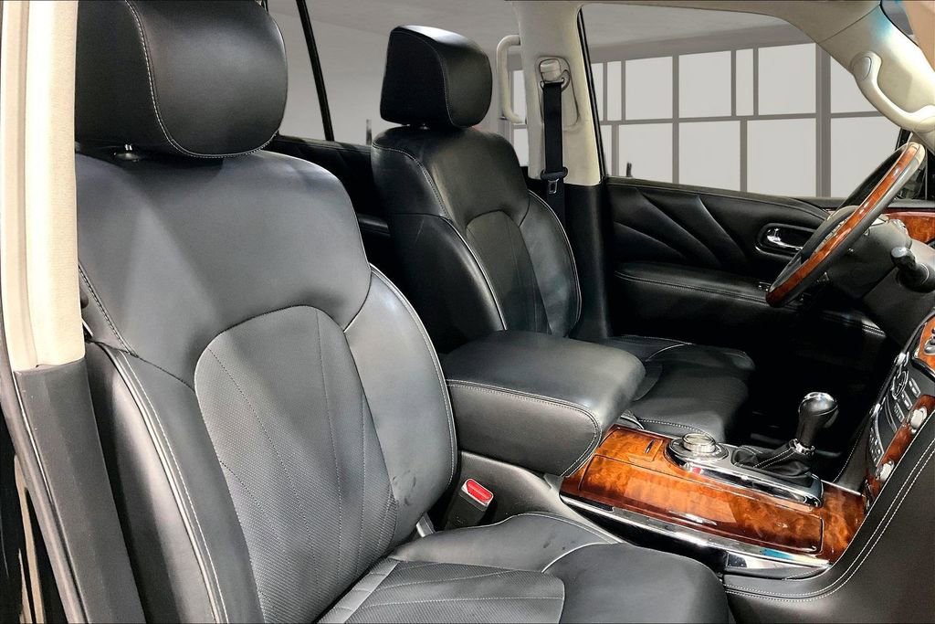 Used 2017 INFINITI QX80 4WD w/ Deluxe Technology Package image 7