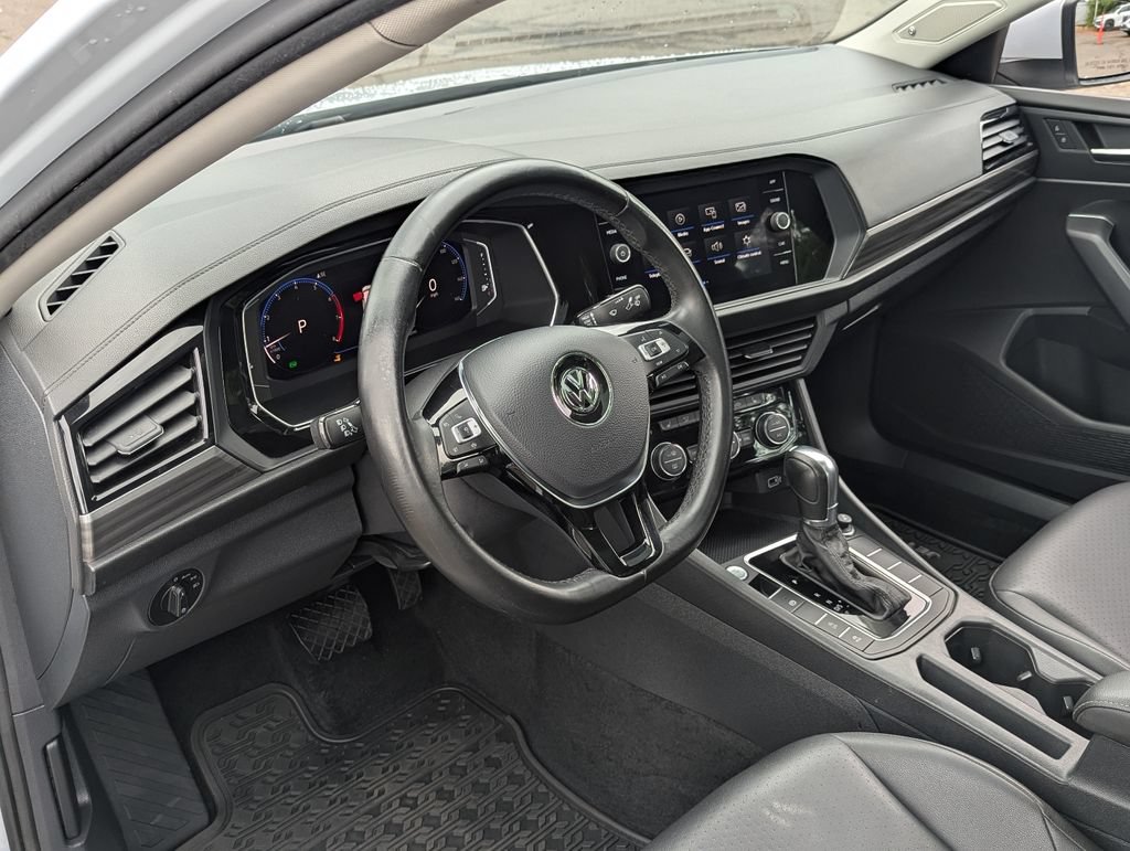 Used 2019 Volkswagen Jetta SEL FWD image 12