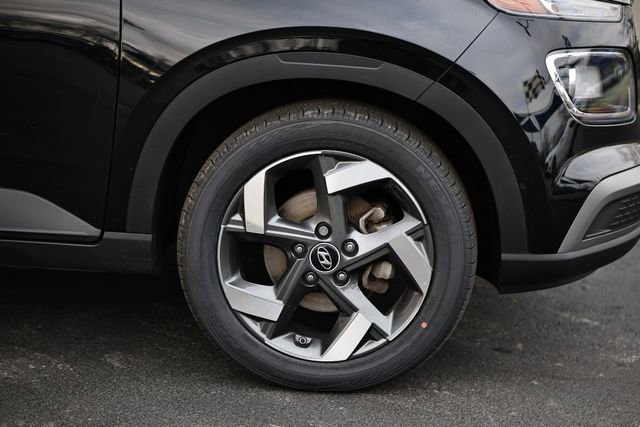 Used 2024 Hyundai Venue SEL image 5