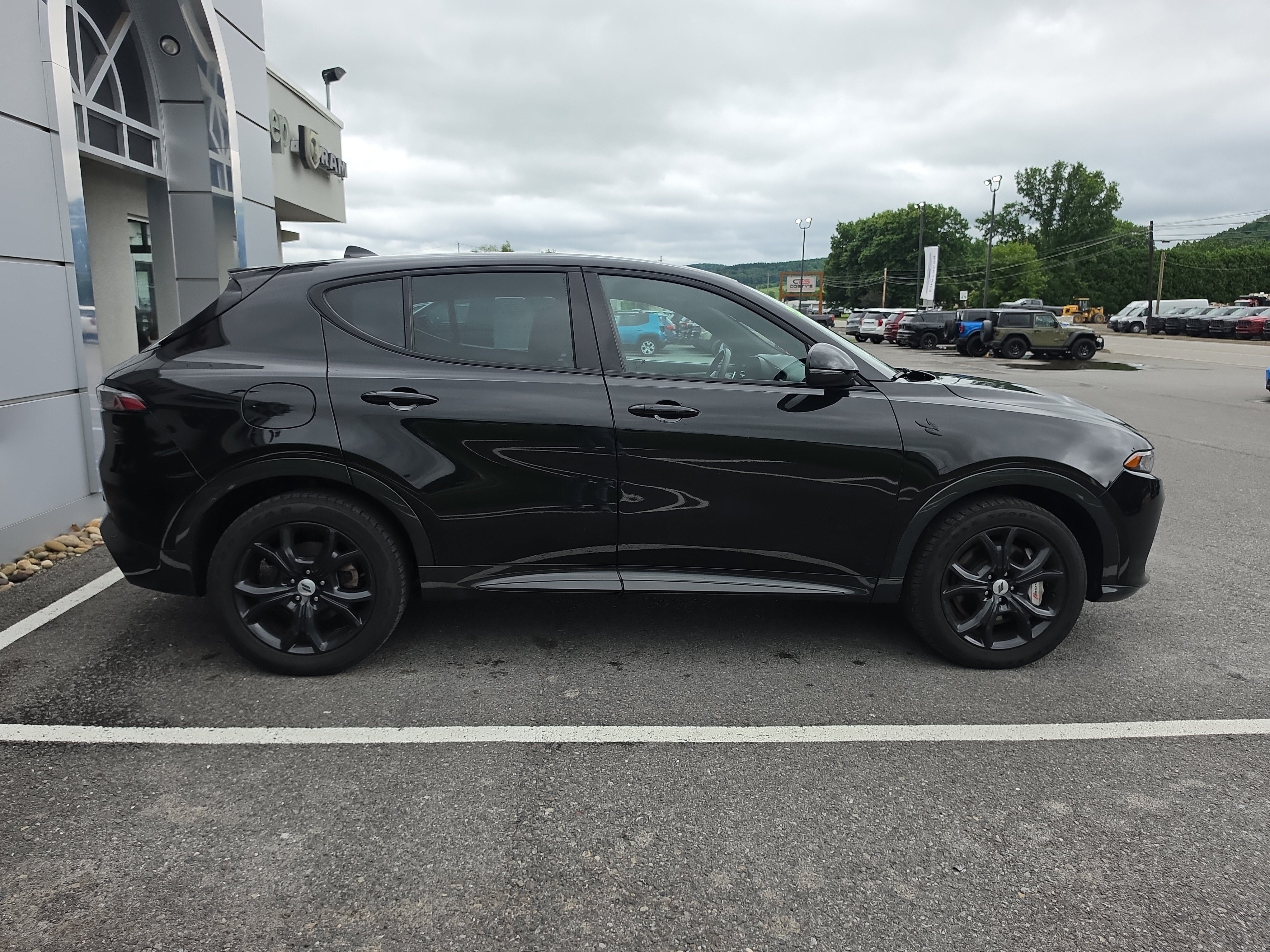 Used 2024 Dodge Hornet R/T Plus w/ R/T Blacktop Package AWD/4WD video 2
