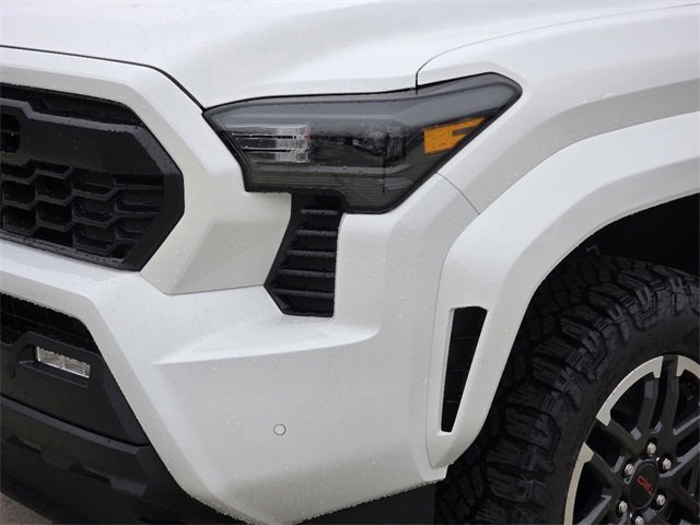 New 2024 Toyota Tacoma TRD Off-Road image 6