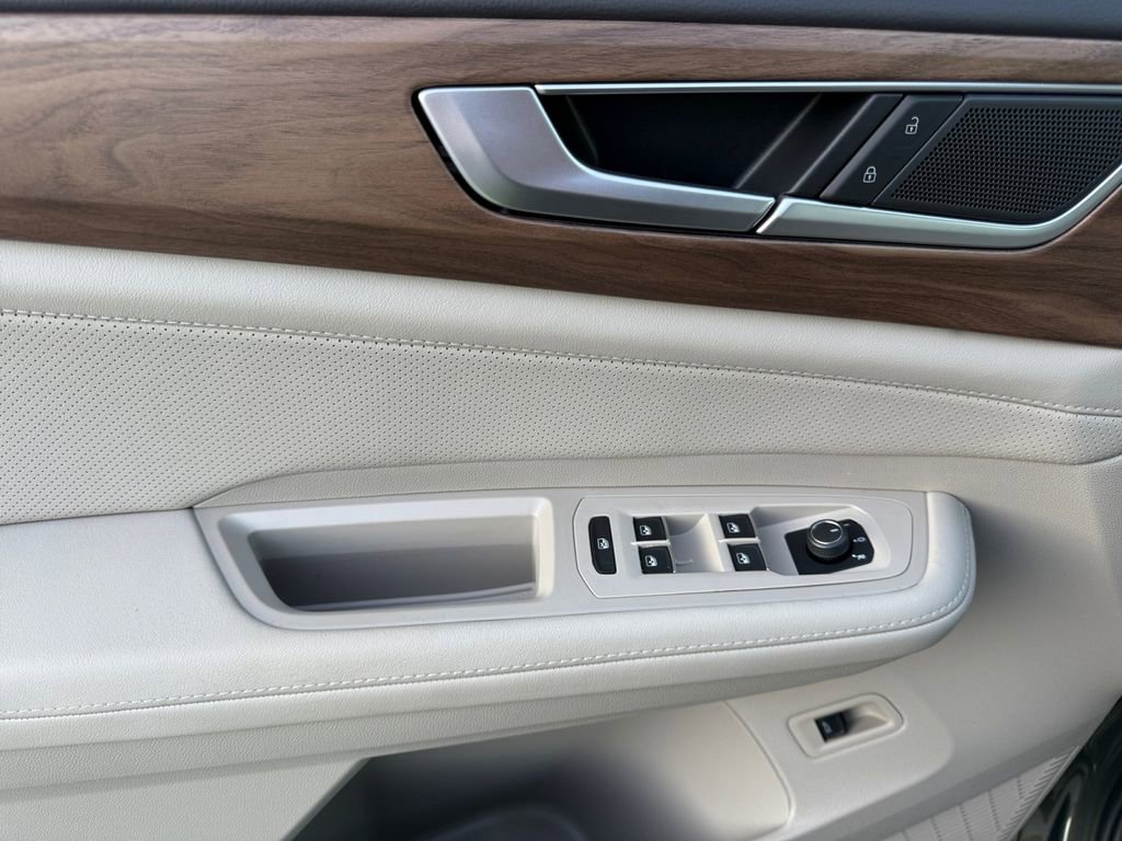 New 2026 Volkswagen Atlas SE image 11