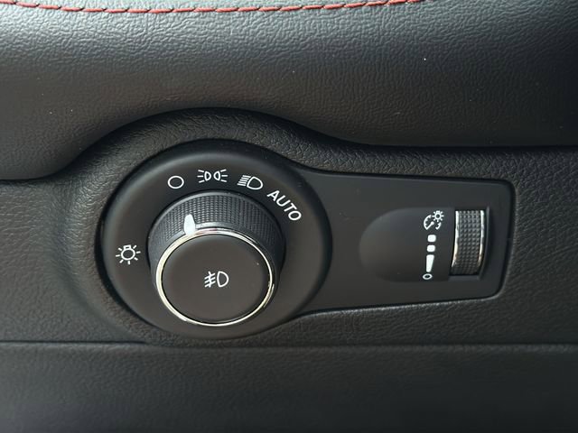Used 2023 Dodge Durango GT AWD/4WD image 29