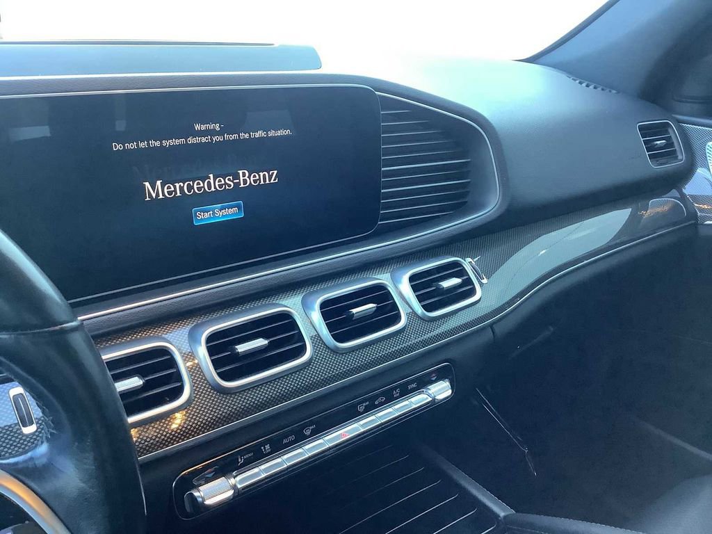 Used 2020 Mercedes-Benz GLE 450 4MATIC w/ 3rd Row Seat Package image 17