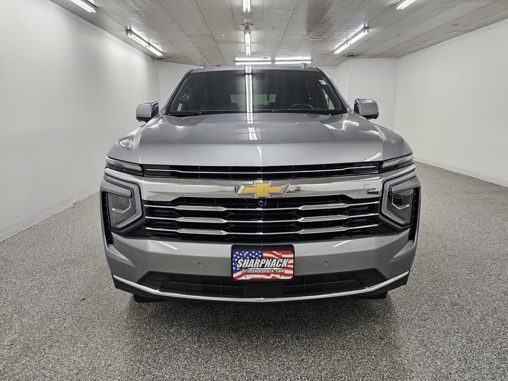 Used 2025 Chevrolet Tahoe LT AWD/4WD image 2