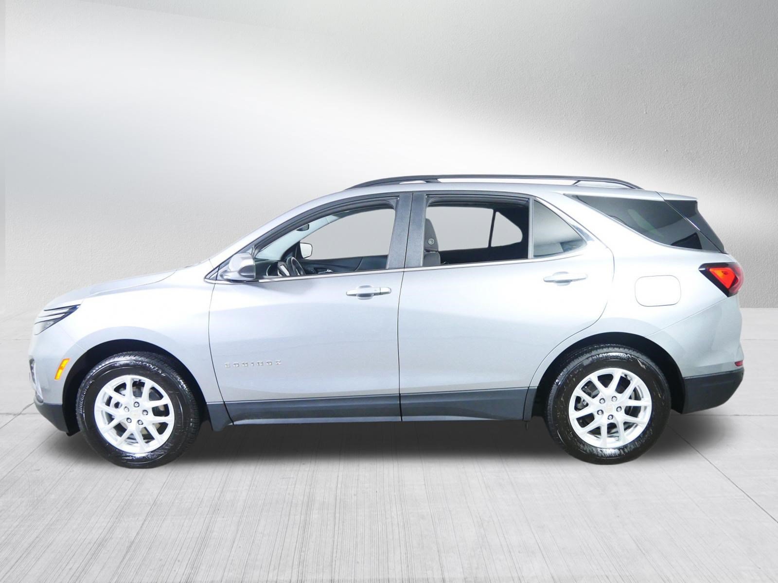 Used 2024 Chevrolet Equinox LT AWD/4WD image 4