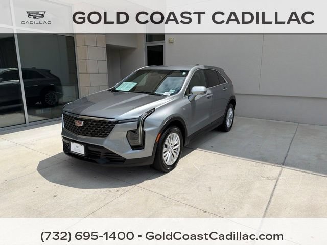Certified 2024 Cadillac XT4 Luxury w/ Cold Weather Package