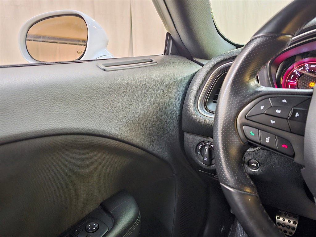 Used 2017 Dodge Challenger R/T w/ Blacktop Package image 31