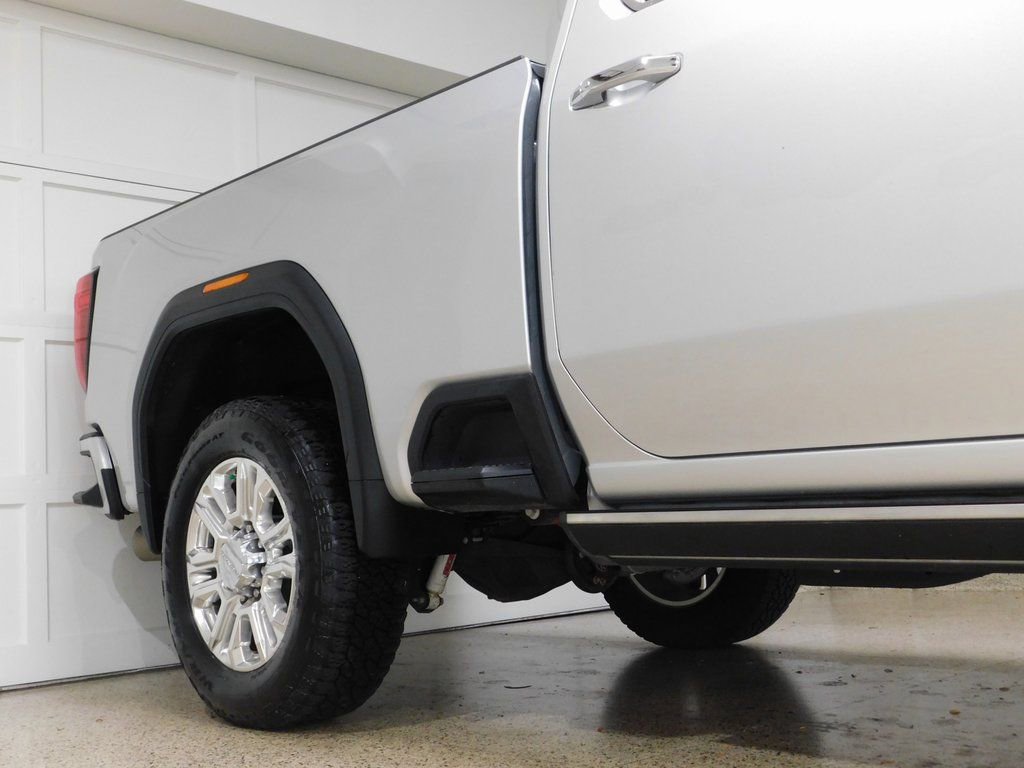 Used 2022 GMC Sierra 3500 Denali w/ Technology Package image 10