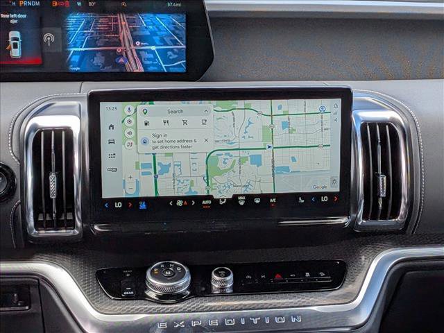 New 2026 Ford Expedition Platinum image 11