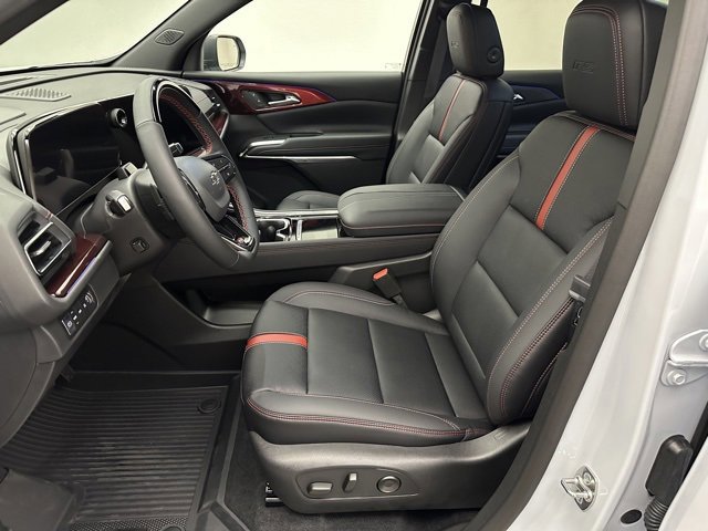 New 2026 Chevrolet Traverse RS w/ LPO, Floor Liner Package image 18