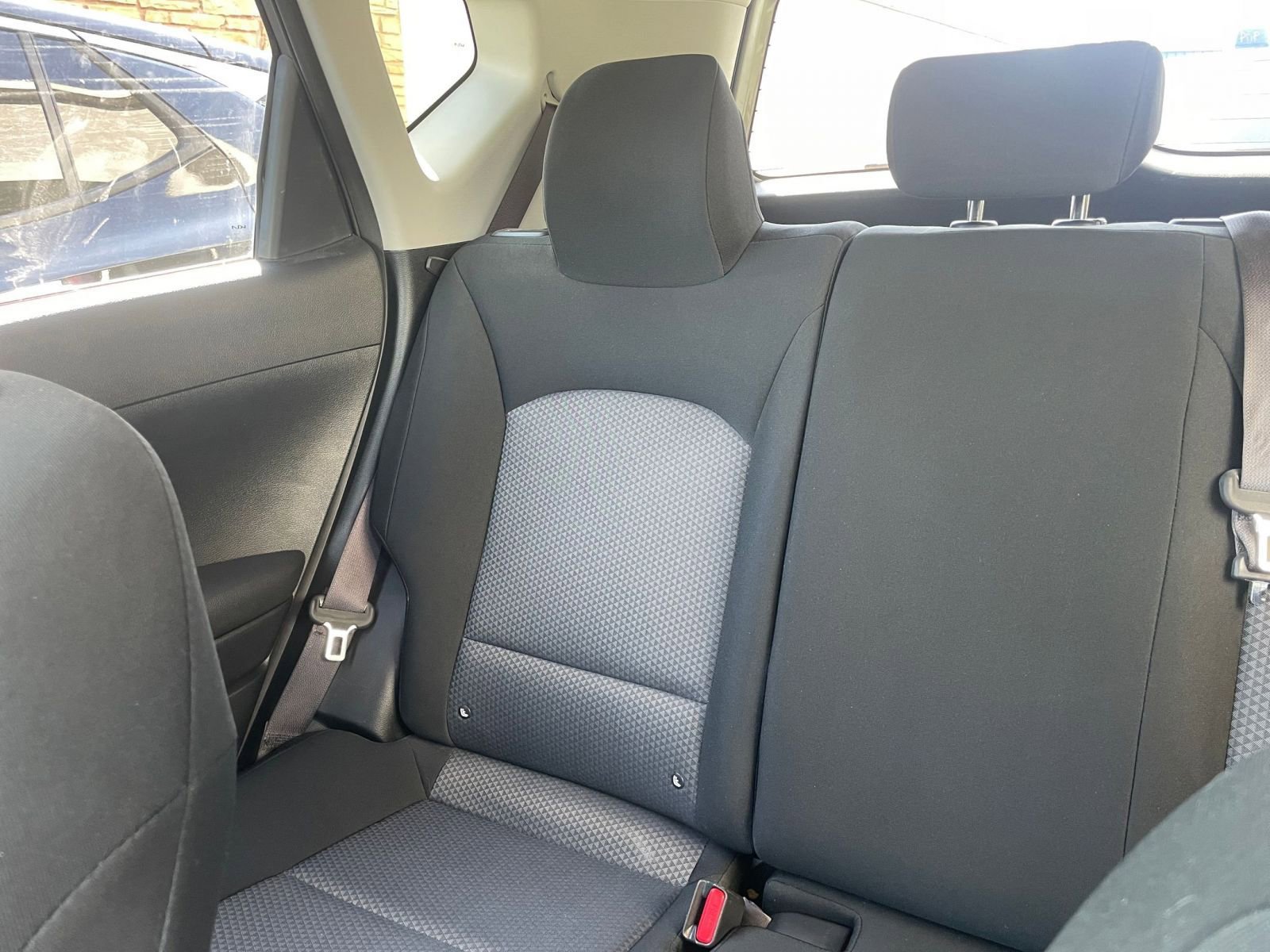 Used 2025 Kia Soul LX w/ LX Technology Package image 37