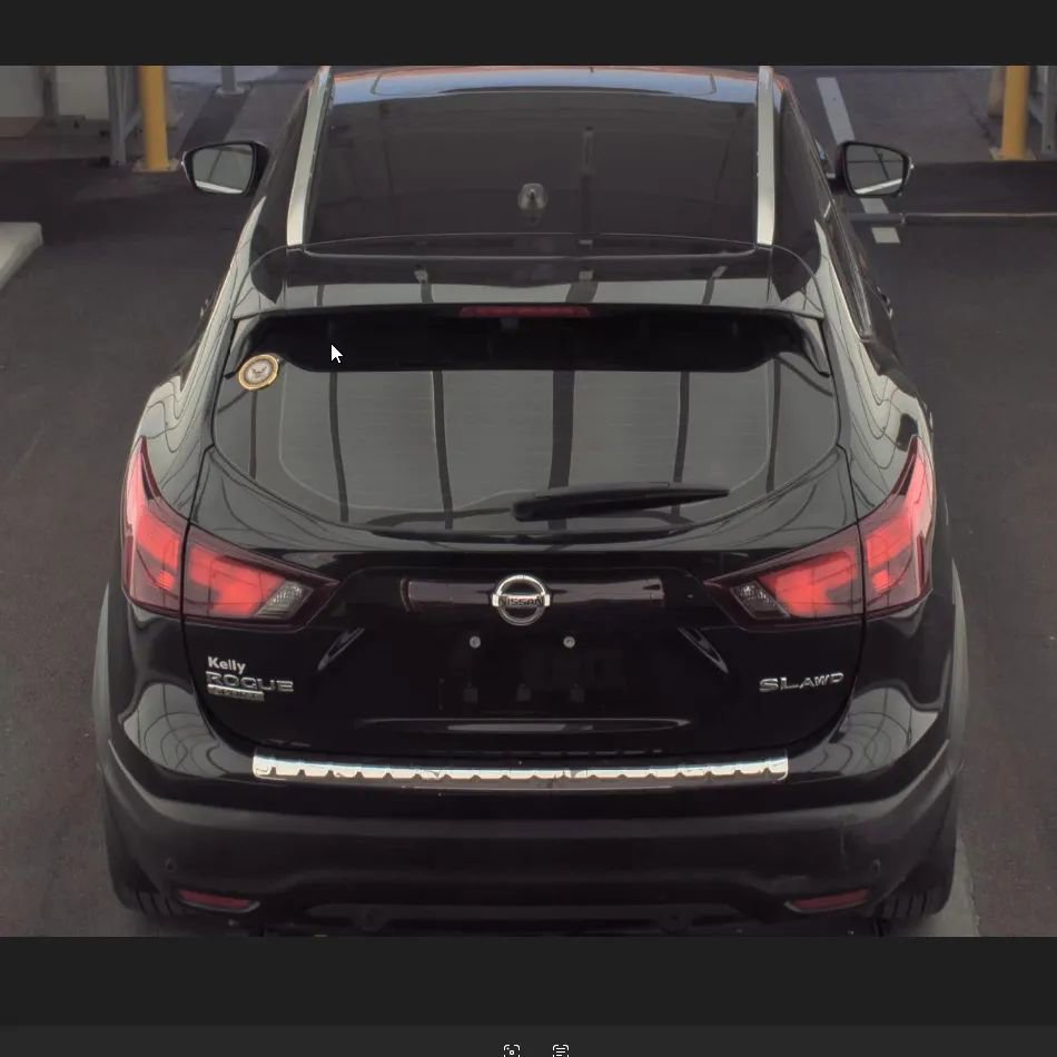 Used 2019 Nissan Rogue Sport SL w/ Premium Package image 5