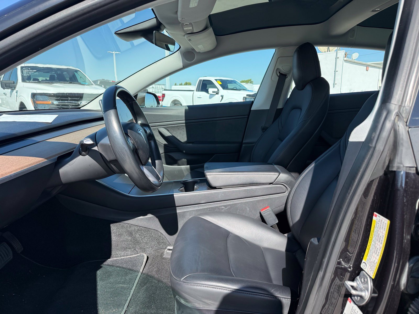 Used 2018 Tesla Model 3 Long Range AWD/4WD image 5