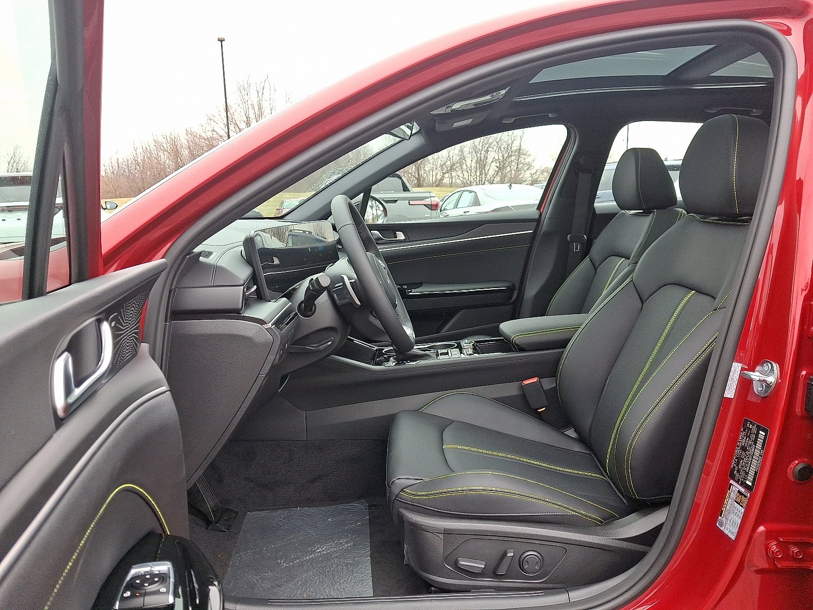 New 2026 Kia K5 GT w/ GT1 Package image 9
