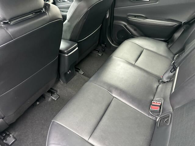 Used 2024 Toyota Prius XLE image 14